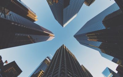 ¿Cómo influyen los subdominios en la estructura de un sitio web y su SEO?