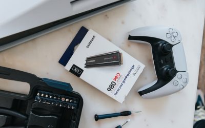 ¿Cómo contribuye NVMe al manejo de grandes volúmenes de datos en web hosting?