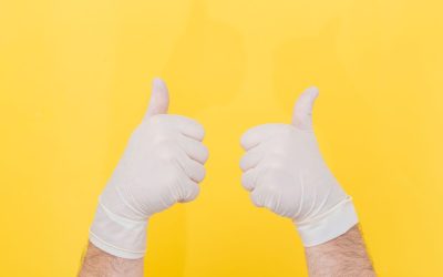 ¿Cómo influyen los dominios .edu y .gov en la credibilidad de un sitio web?